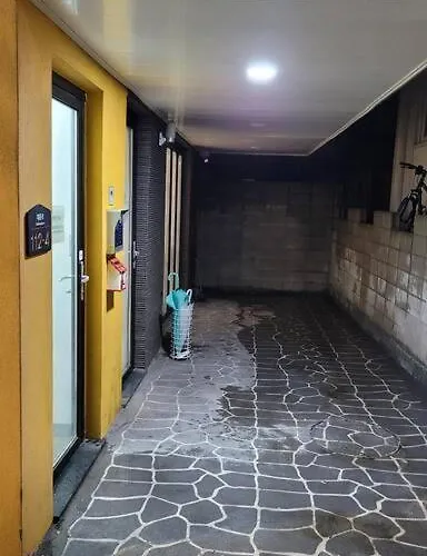 아파트 신촌 홍대 인근 3룸 서울특별시